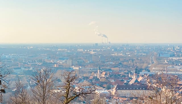 Karlsruher Landtagsabgeordnete informiert sich vor Ort über das Ferienprogramm des Stadtjugendausschusses