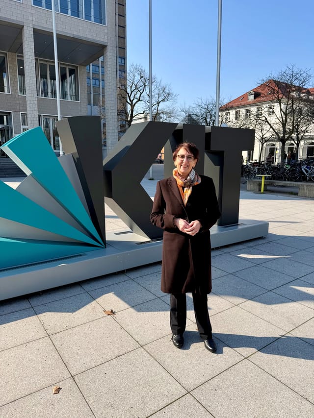 Land stärkt digitales Innovationszentrum in Karlsruhe: 720.000 Euro für KI und Cybersicherheit